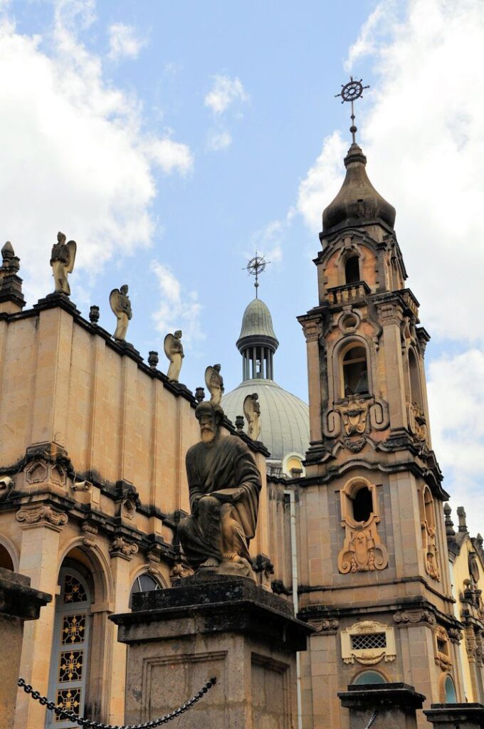 ሰዋስው _ The Holy Trinity Cathedral (መንበረ ጸባኦት ቅድስት ሥላሴ)